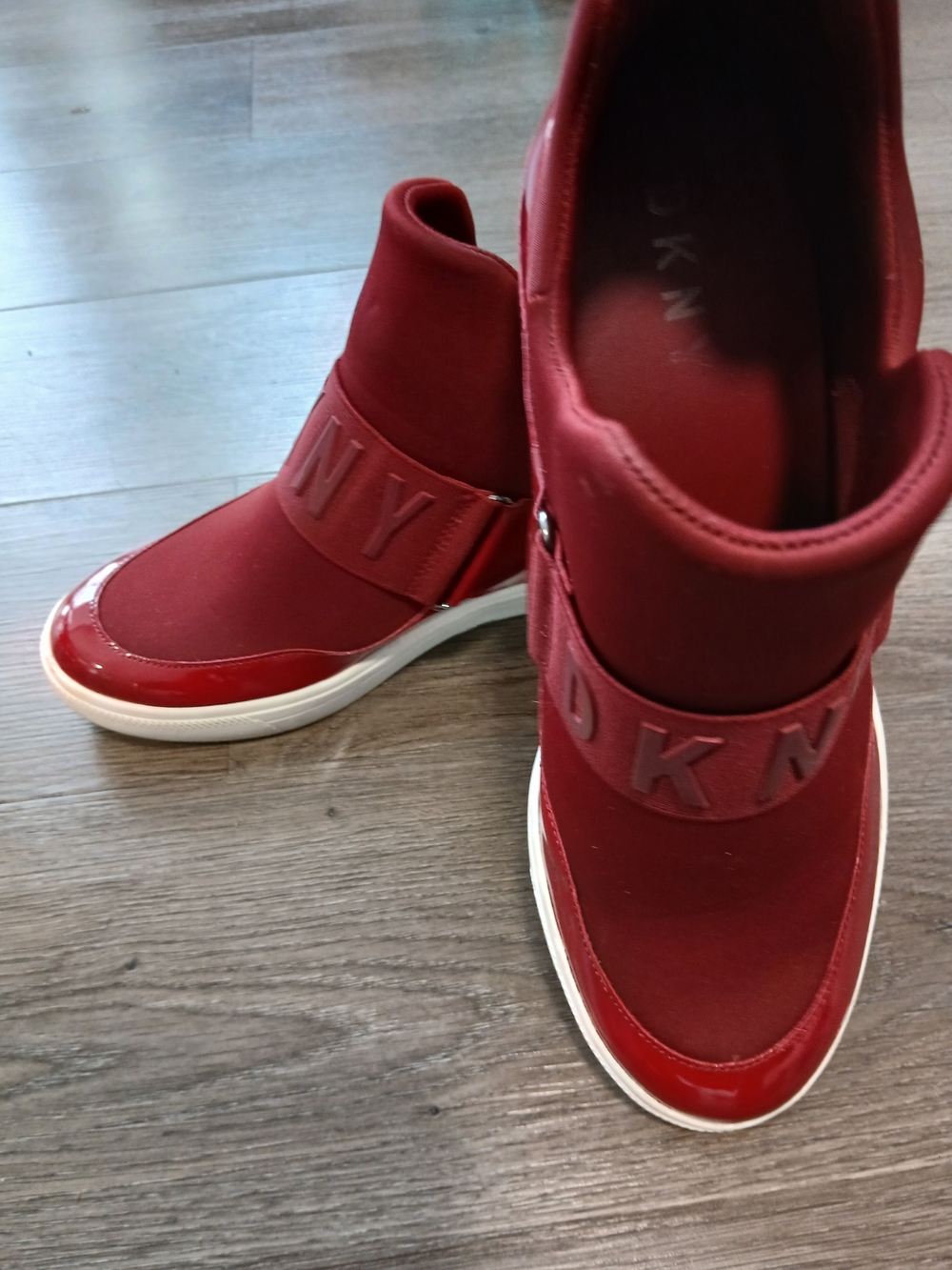 Dkny Women's Navy Cosmis Slip On Logo Wedge Sneakers Size 41m View 3